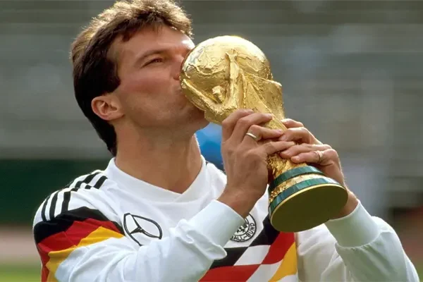 Lothar Matthäus – Huyền Thoại Bóng Đá Đức Lothar Matthäus - Huyền Thoại Bóng Đá Đức
