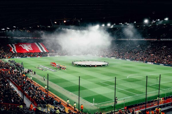 Sân Vận Động Old Trafford