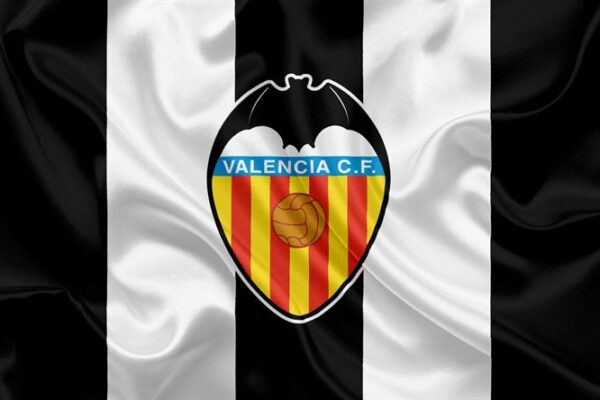 Valencia FC – Đỉnh Cao Huy Hoàng & Những Thử Thách Lịch Sử Tôi Luyện Bầy Dơi Valencia FC