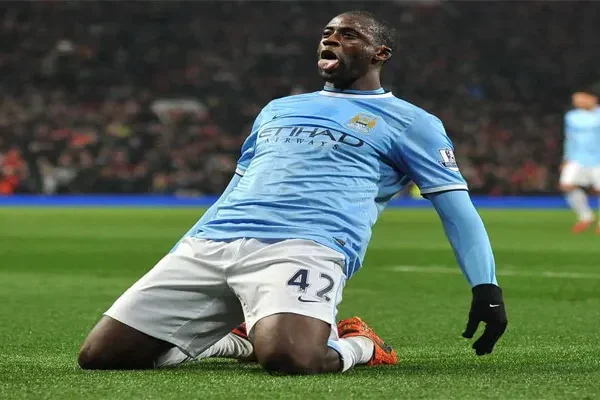 Yaya Toure: Người Khổng Lồ Đã Thay Đổi Manchester City